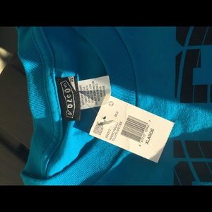 Volcom tshirt  size Xl new with tag